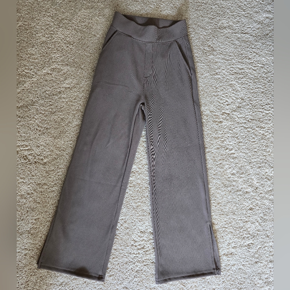 Move Theology Ribbed Crop Size S Stretch High Waisted Pants Athletic athleisure